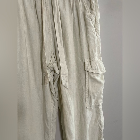 Aerie Cream Cargo Pants with Drawstring Waist - Picture 3 of 5